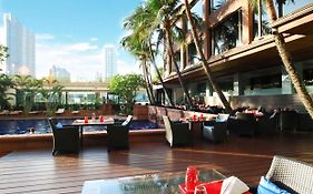 Ramada Plaza By Wyndham Bangkok Menam Riverside